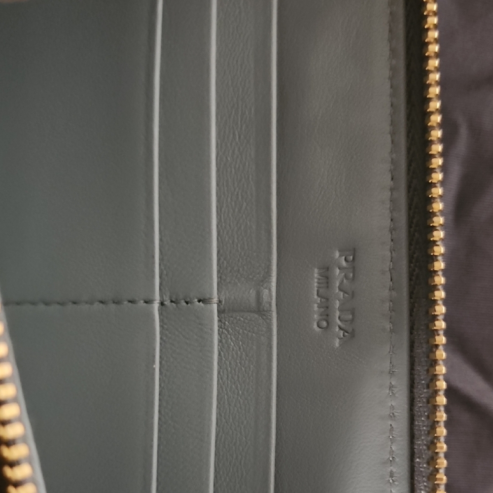 Prada **AUTHENTIC  Sky Blue Leather Wallet - Picture 10 of 10